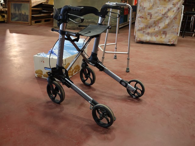 Rollator - afbeelding 4 van  9