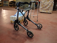 Rollator - afbeelding 4 van  9