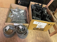 Rollen bandijzer; houtverbindingen; handbeschermingen - afbeelding 1 van  7