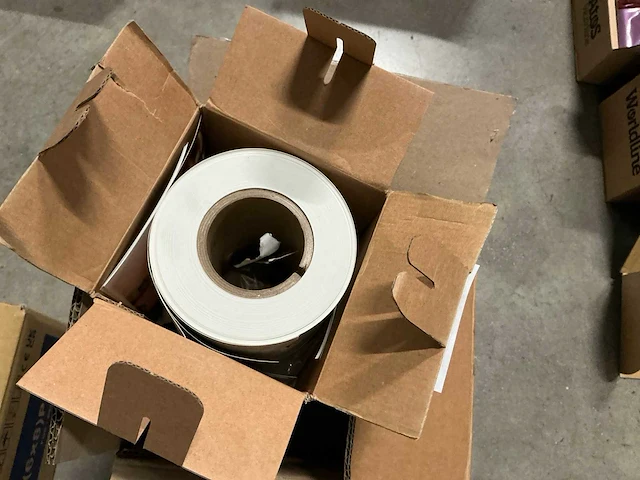 Rollen fotopapier (5x) voor fotoboothprinter - afbeelding 3 van  7