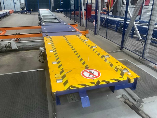 Rollenbaan/transportband 16 meter lang - afbeelding 14 van  22