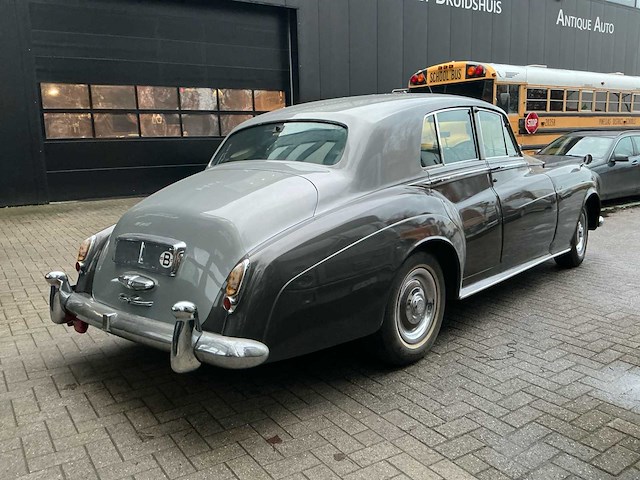 Rolls royce silver cloud oldtimer - afbeelding 30 van  35