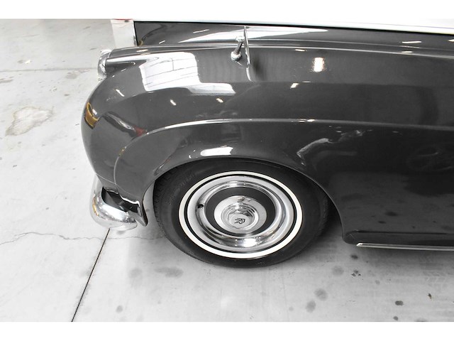 Rolls royce silver cloud - afbeelding 15 van  28
