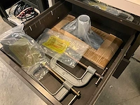 Rolluikkast en bureautafel - afbeelding 4 van  17