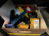 Rolluikkast en bureautafel - afbeelding 16 van  17