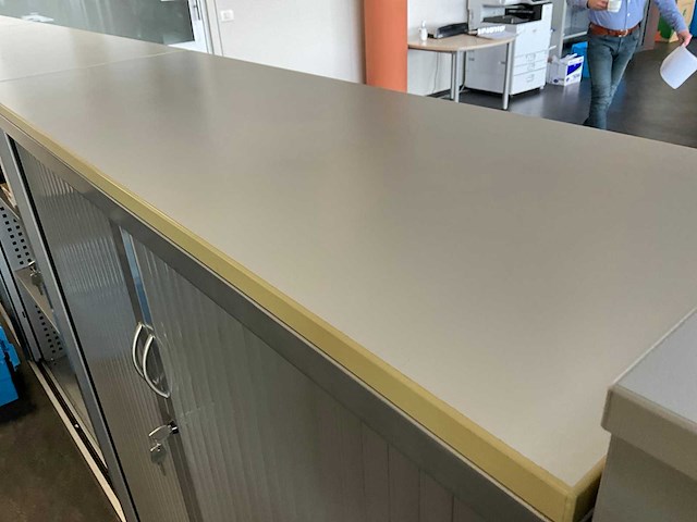 Rolluikkast met grijs bovenblad 120x140 (3x) - afbeelding 2 van  4