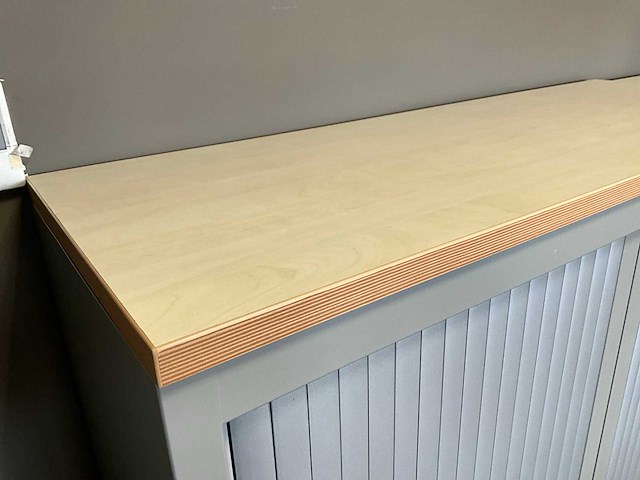 Rolluikkast met houten bovenblad 120x140 (2x) - afbeelding 2 van  4