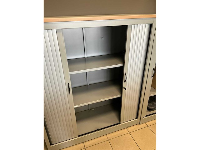 Rolluikkast met houten bovenblad 120x140 (2x) - afbeelding 3 van  4