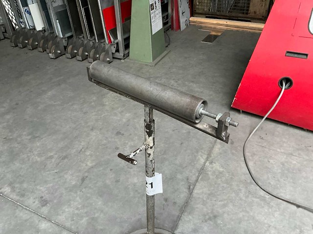 Rolstatief op voet - afbeelding 2 van  3