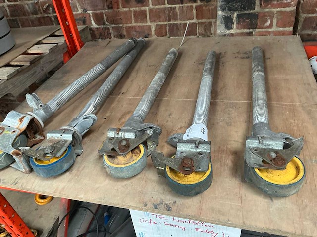 Rolsteiger wiel (4x) - afbeelding 1 van  3