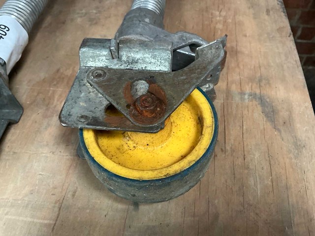 Rolsteiger wiel (4x) - afbeelding 3 van  3