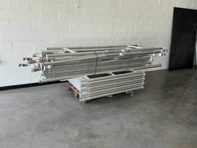 Rolsteiger - afbeelding 1 van  8