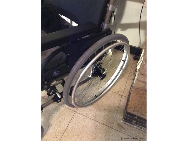 Rolstoel vr zwaar persoon ( ongebruikt ) - afbeelding 4 van  5