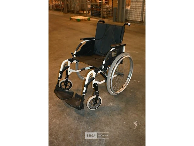 Rolstoel - afbeelding 1 van  3
