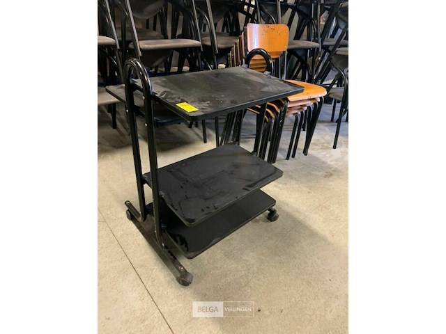 Rolwagentje - afbeelding 1 van  2