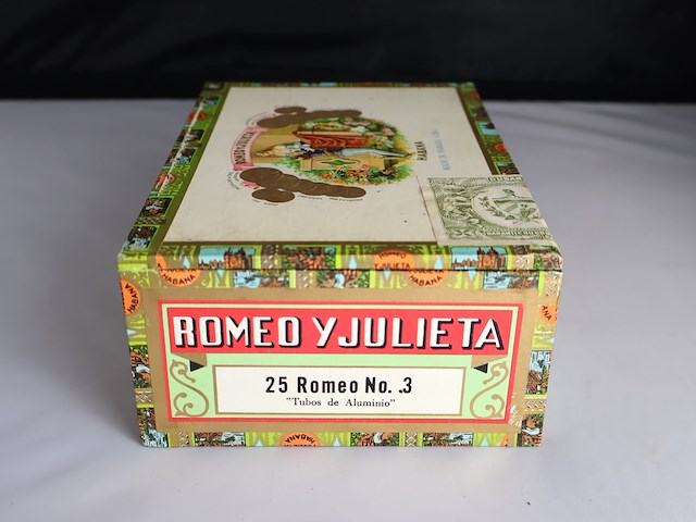 Romeo y julieta no3 (seald) - afbeelding 2 van  4