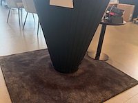 Ronde bijzettafel met gouden blad - afbeelding 1 van  3