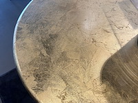 Ronde bijzettafel met gouden blad - afbeelding 2 van  3