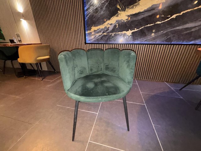 Ronde bistro eettafel en 4 designstoelen - afbeelding 5 van  5