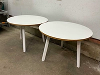 Ronde eetkamertafel (2x)
