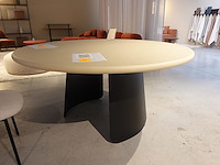 Ronde eettafel - afbeelding 1 van  4