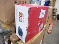 Ronde gietijzeren ovenschaal - blauw - brandt - afbeelding 7 van  7