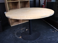 Ronde houten tafel - afbeelding 1 van  6