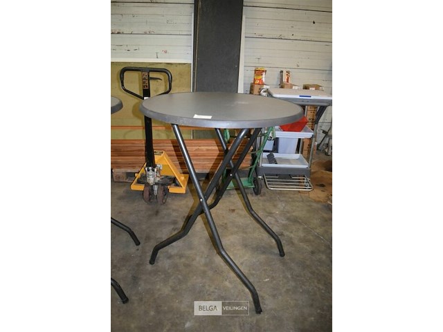 Ronde inklapbare staantafel - afbeelding 1 van  3