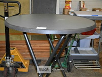Ronde inklapbare staantafel - afbeelding 2 van  3