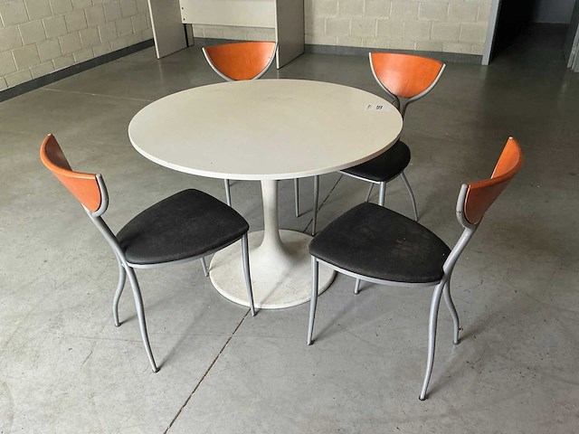 Ronde kantinetafel met 4 stoelen - afbeelding 2 van  8
