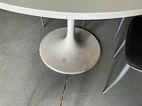 Ronde kantinetafel met 4 stoelen - afbeelding 4 van  8