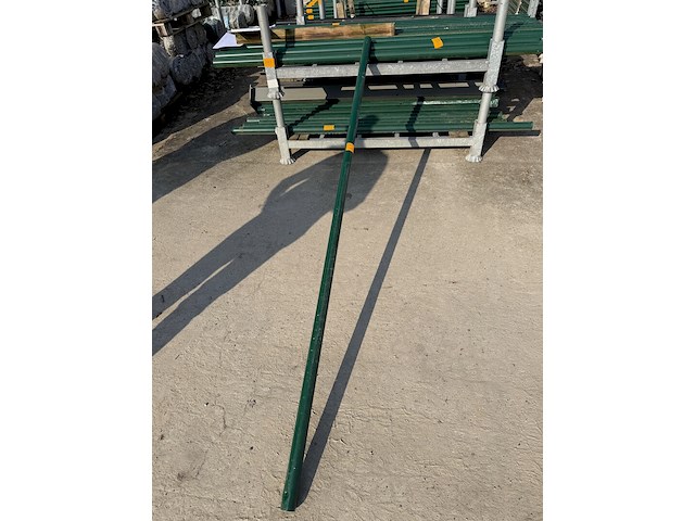 Ronde metalen palen - afbeelding 1 van  1