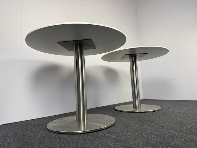 Ronde tafel - tafels (2x) - afbeelding 4 van  4