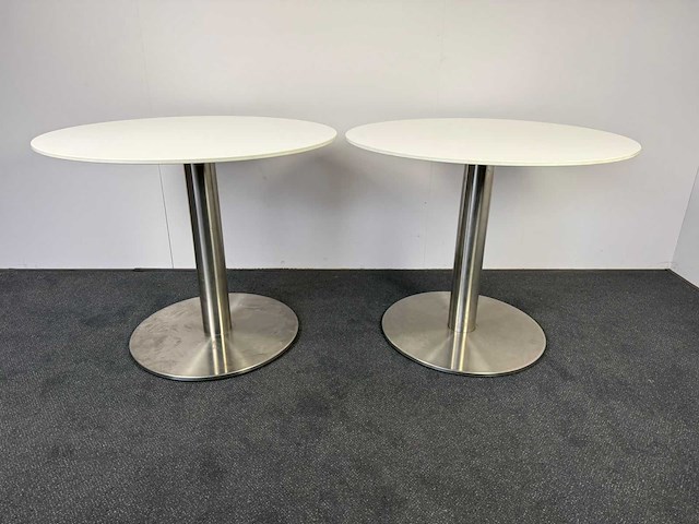 Ronde tafel - tafels (2x) - afbeelding 1 van  4