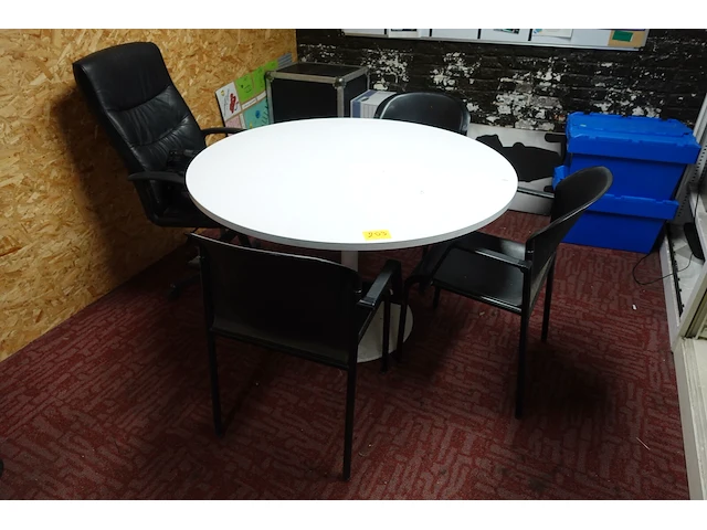 Ronde tafel + 3x stoel - afbeelding 1 van  5
