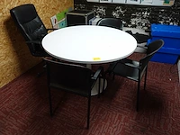 Ronde tafel + 3x stoel