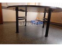 Ronde tafel + accessoires - afbeelding 6 van  6