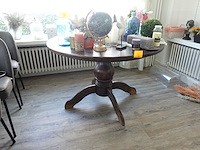 Ronde tafel in hout - afbeelding 1 van  4