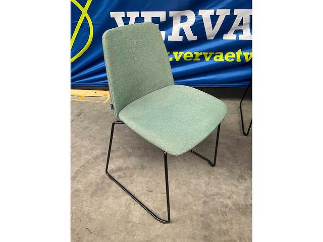 Ronde tafel met 3 inclass stoelen - afbeelding 4 van  8