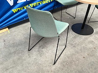 Ronde tafel met 3 inclass stoelen - afbeelding 6 van  8