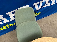 Ronde tafel met 3 inclass stoelen - afbeelding 7 van  8