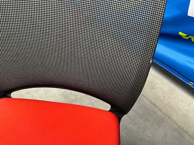 Ronde tafel met 3 stoelen - afbeelding 6 van  6