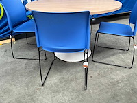 Ronde tafel met 4 allsteel stoelen - afbeelding 2 van  6
