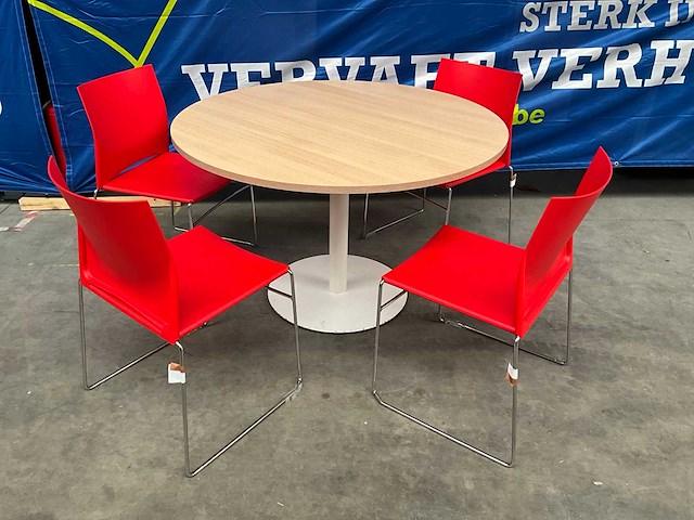 Ronde tafel met 4 stoelen - afbeelding 1 van  3
