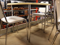 Ronde tafel met vier stoelen - afbeelding 6 van  6