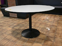 Ronde tafel op 1 poot - afbeelding 4 van  4