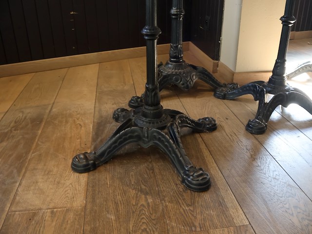 Ronde tafel (x4) - afbeelding 4 van  8