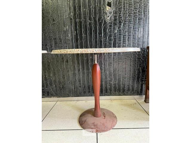 Ronde tafel - afbeelding 2 van  2