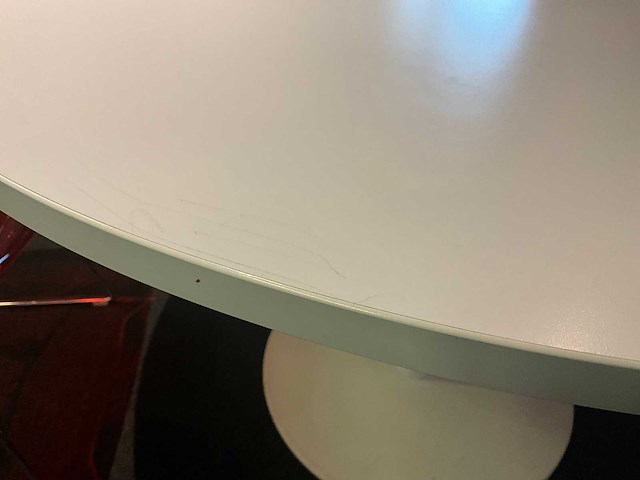 Ronde tafel - afbeelding 4 van  5