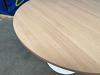 Ronde tafel - afbeelding 3 van  4